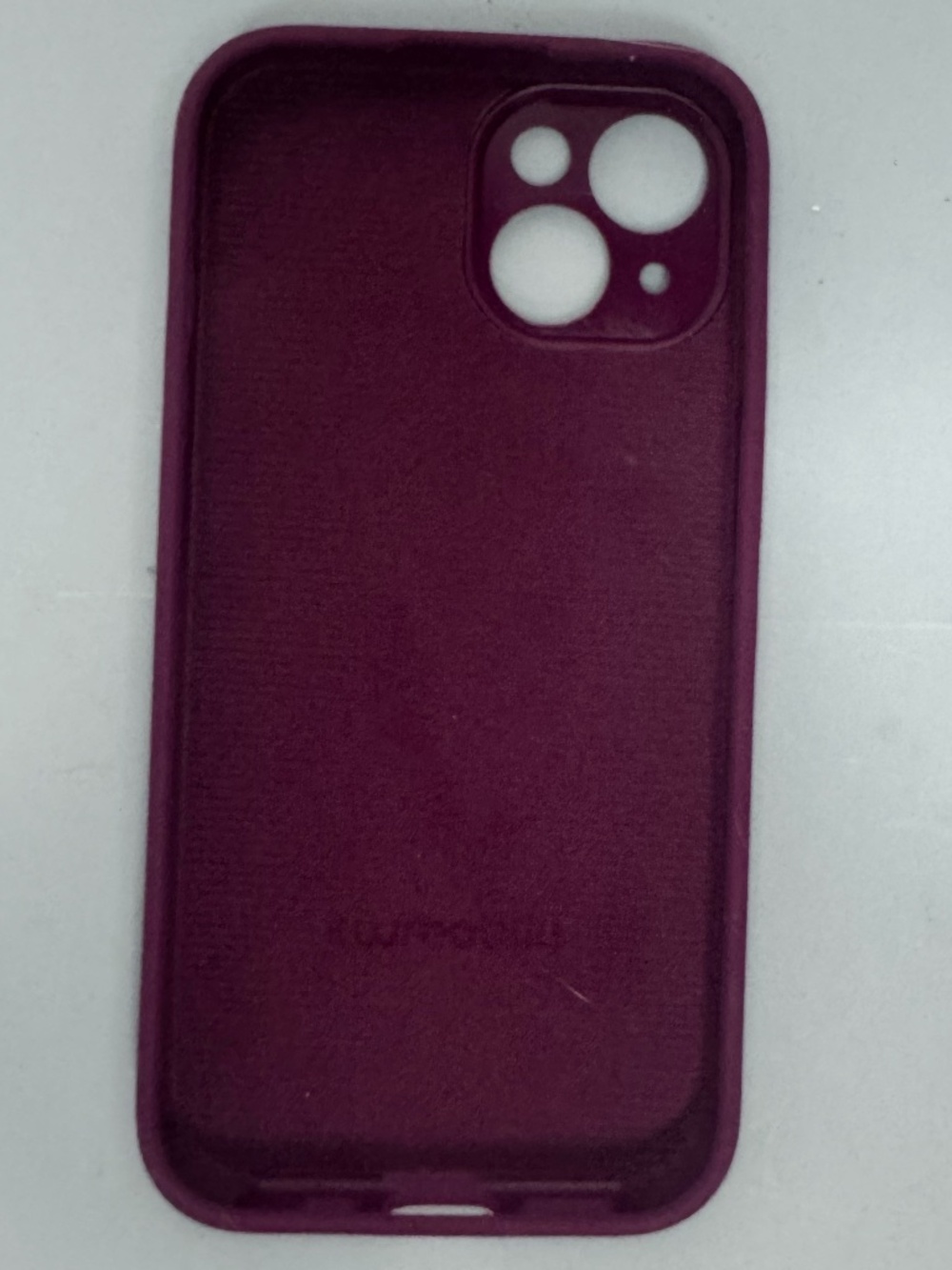 iPhone 15 silicon phone case. - Picture 2 of 5